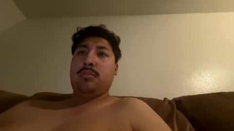 amadorlira95 online show from May 2, 2:27 am