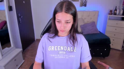 B I A N C A online show from January 15, 8:51 am