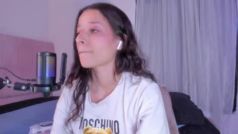 B I A N C A online show from February 15, 7:06 am