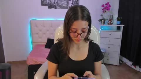 B I A N C A online show from April 16, 7:58 pm