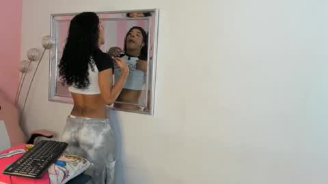 amaia_monroe online show from February 26, 4:00 am