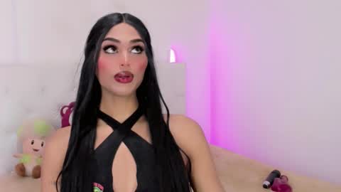 amal_baddel_ online show from October 28, 7:34 am