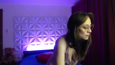 Snapshot of amalett chatting on January 13, 1:00 am Amalett online show from January 13, 1:00 am