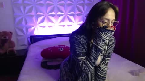 Snapshot of amalett chatting on February 3, 2:53 am Amalett online show from February 3, 2:53 am