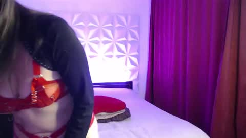 Snapshot of amalett chatting on March 22, 11:13 am Amalett online show from March 22, 11:13 am