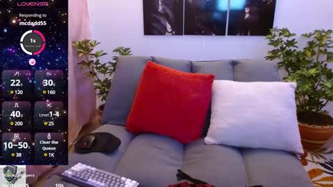 Snapshot of amalia_brunette chatting on March 2, 1:58 am AMALIA online show from March 2, 1:58 am