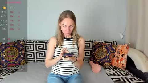 Amalia online show from November 6, 7:53 am