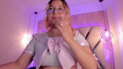 Amalia Im Back See you soon this January 7 at 10 pm Colombia time online show from March 5, 2:03 am