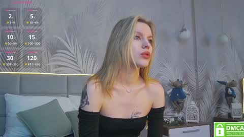 Snapshot of amaliabell chatting on December 27, 1:07 pm Amalia online show from December 27, 1:07 pm