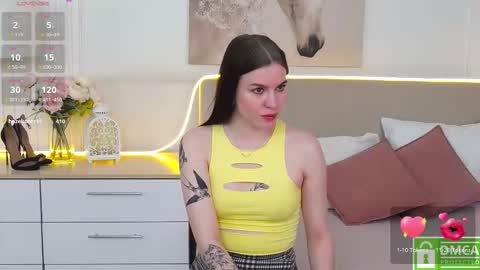 Snapshot of amaliabell chatting on October 10, 1:54 pm Amalia online show from October 10, 1:54 pm
