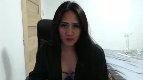 Snapshot of amaliafox11 chatting on May 30, 10:01 am amaliafox11 online show from May 30, 10:01 am