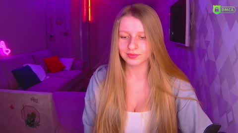 Snapshot of amaliaqueen999 chatting on February 7, 3:08 pm Amalia online show from February 7, 3:08 pm