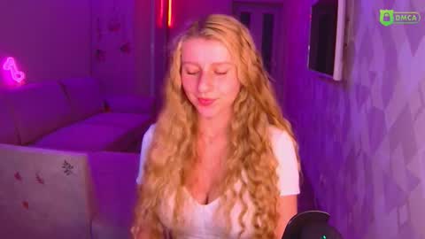 Amalia online show from October 27, 2:21 pm