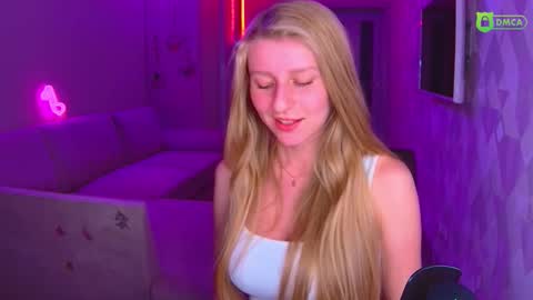 Amalia online show from November 8, 2:50 pm