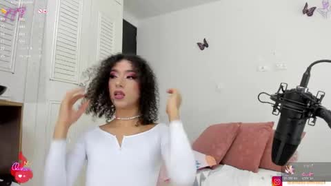 Amalia    Ig online show from April 12, 3:06 pm