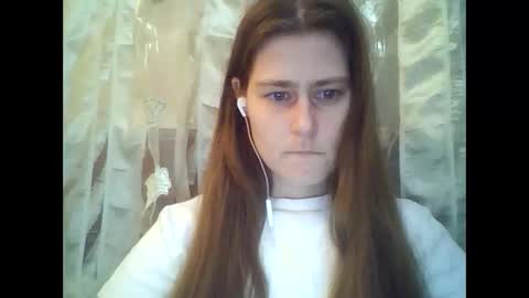 Dog mama online show from April 5, 7:33 pm