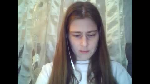 Dog mama online show from April 9, 7:19 pm