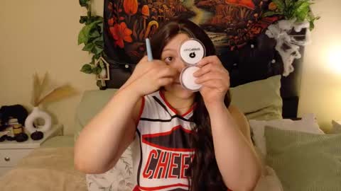         online show from October 23, 12:15 pm