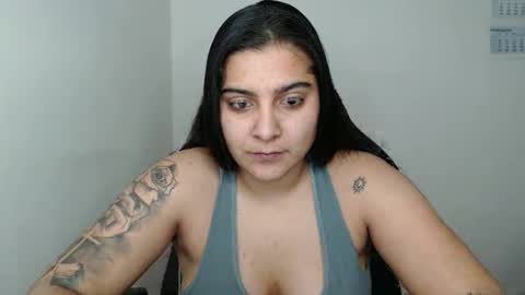 The queen of the biceps  online show from March 10, 10:34 pm