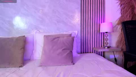 Luisa online show from September 14, 1:49 am