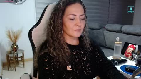 Snapshot of amanda_bella1 chatting on February 21, 1:39 am Amanda online show from February 21, 1:39 am