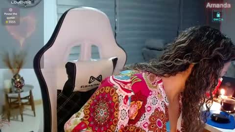 Snapshot of amanda_bella1 chatting on February 24, 2:31 am Amanda online show from February 24, 2:31 am