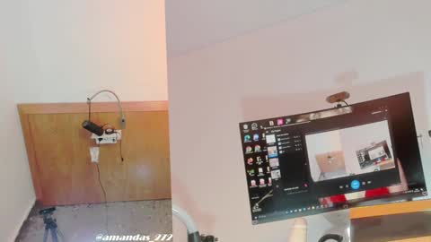 amanda_drawer27 online show from January 3, 1:58 pm