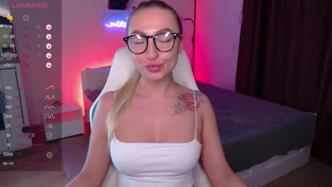 amanda_jordan online show from December 15, 8:29 am