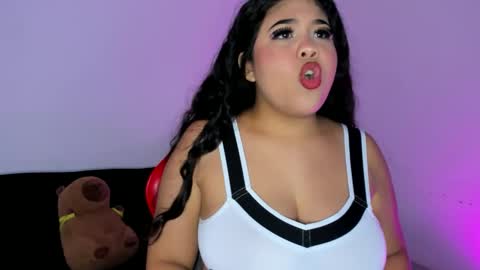 Amanda Moore online show from December 5, 10:35 am