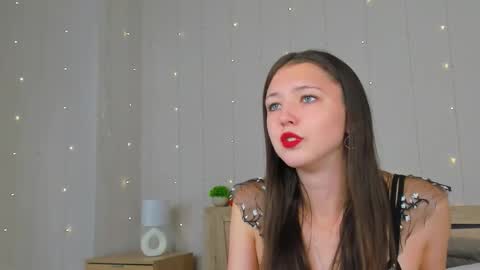 Amanda online show from October 29, 7:43 am