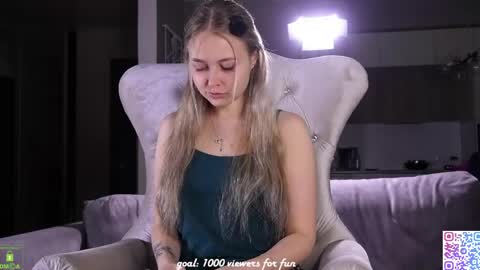 Snapshot of amanda_sayhey chatting on March 28, 5:18 am online show from March 28, 5:18 am