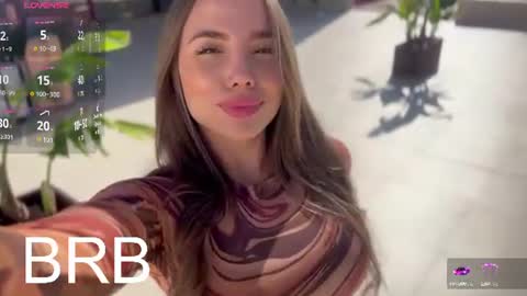 Snapshot of amanda_woods_ chatting on June 10, 12:00 am Amanda online show from June 10, 12:00 am
