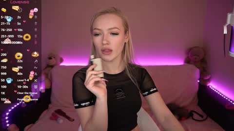 Amanda online show from January 16, 1:04 pm