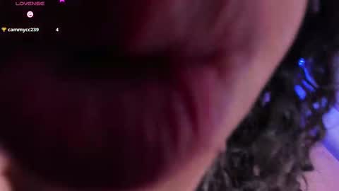 amandalee26 online show from September 15, 8:31 pm