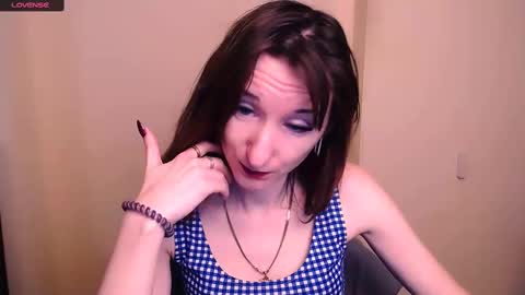 Amanda online show from March 11, 8:09 am