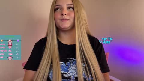 Amandha online show from December 16, 8:05 pm