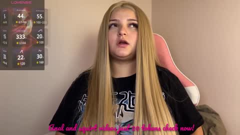 Amandha online show from December 28, 11:37 pm