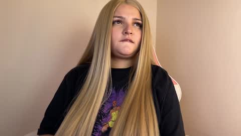 Amandha online show from January 1, 8:47 pm