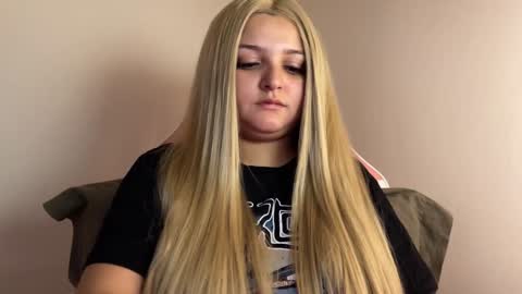 Amandha online show from January 9, 12:25 am