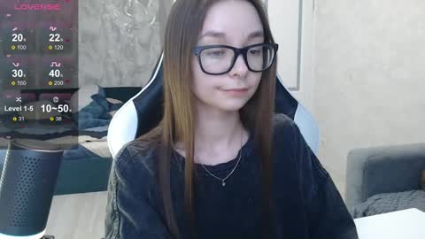 Mila online show from February 27, 2:43 pm