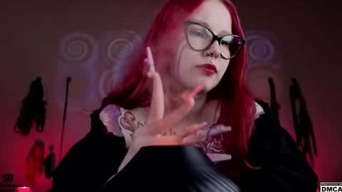 Goddess Amanita online show from February 5, 1:22 pm