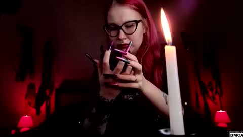 Goddess Amanita online show from December 15, 9:57 am