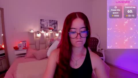 amaraa_couper1 online show from December 19, 4:19 am