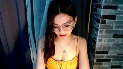 BELLA online show from March 23, 6:23 pm