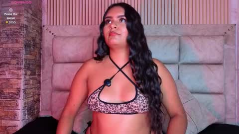 amarahanks_ online show from February 27, 9:37 pm