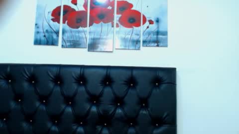 Snapshot of amaranta_f00x chatting on December 18, 6:25 pm Amaranta online show from December 18, 6:25 pm