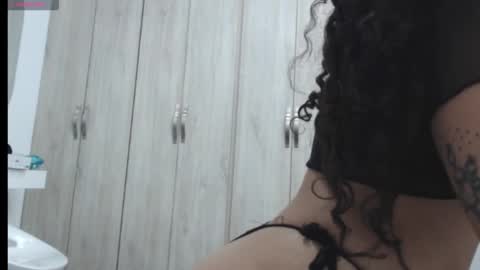 Snapshot of amaranta_f00x chatting on January 9, 1:08 am Amaranta online show from January 9, 1:08 am