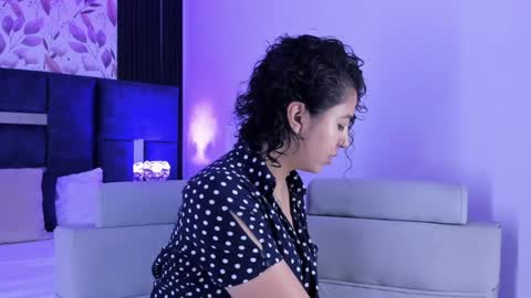 Snapshot of amarettho chatting on January 21, 10:30 am Emily online show from January 21, 10:30 am