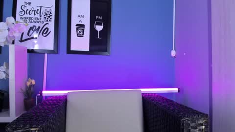 Snapshot of amarettho chatting on January 31, 11:35 am Emily online show from January 31, 11:35 am