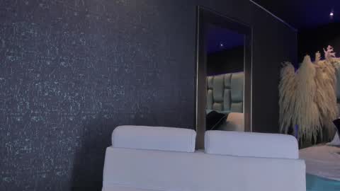 Snapshot of amarettho chatting on February 28, 3:59 pm Emily online show from February 28, 3:59 pm